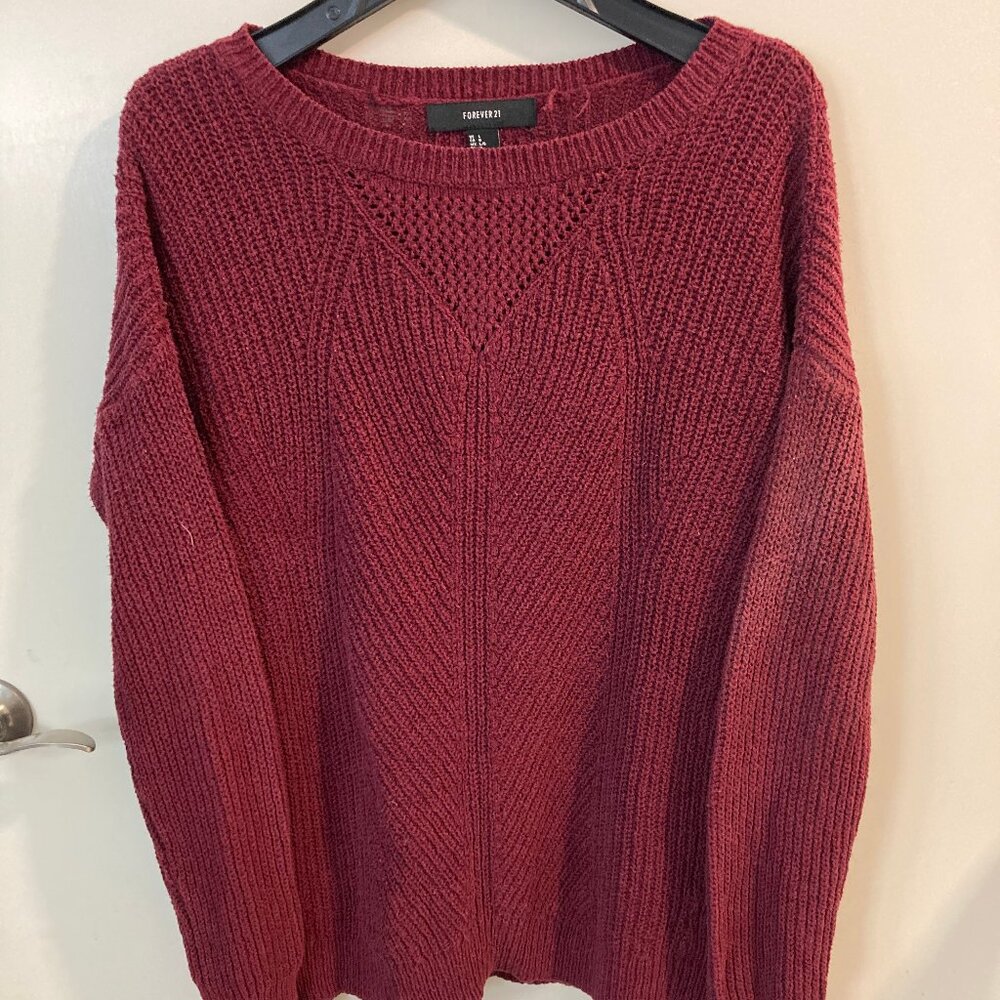 Maroon sweater